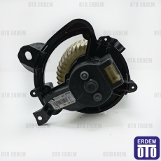  Fiat Grande Punto Kalorifer Motoru 77364951 77364951