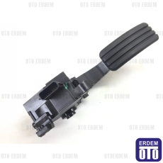 Megane 3 Gaz Pedalı Cruise Kontrolsüz Mais 180020023R 180020023R