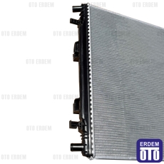 Renault Austral Turbo Radyatörü (Ara Radyatör) 1.2 TCe H5F 214576RS0A 214576RS0A