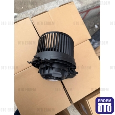 Renault Latitude Kalorifer Motoru 272100800R 272100800R