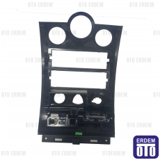 Renault Megane 2 Torpido Radyo Ve Klima Çerçevesi (Füme) (Dijital Klima) 8200491109 8200491109
