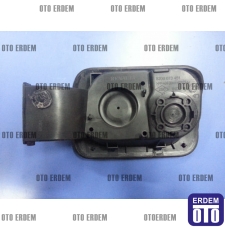 Yakıt Depo Dolum Boru Boğazı Renault Megane 2 Hatcback 8200073451 8200073451